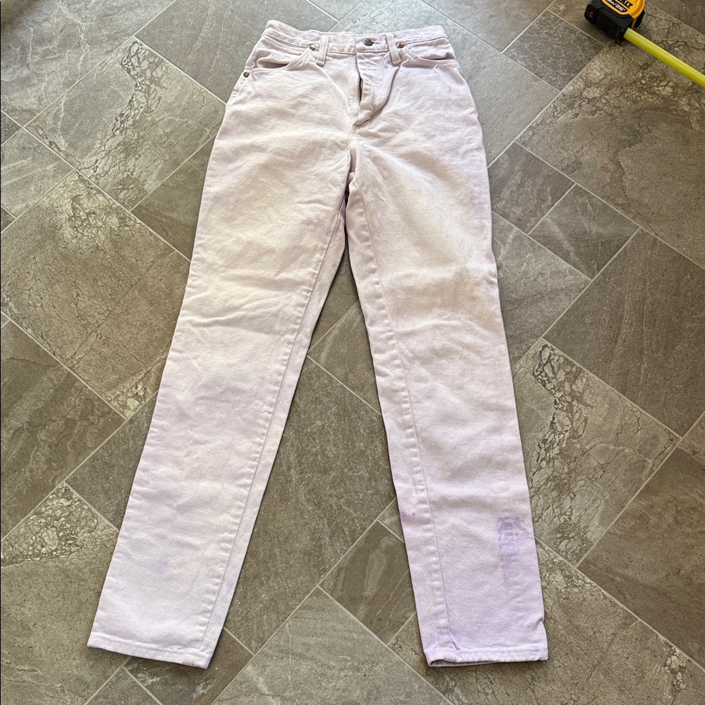 Wrangler 1980s 5/6x34 Vintage light pink high rise wedgie fit cowgirl jeans